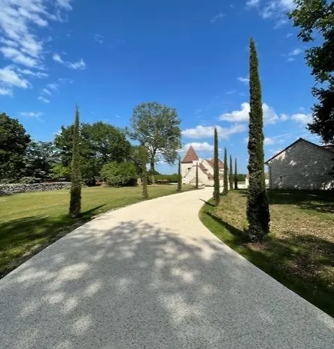 بيت ضيافة Domaine Truffier Du Grand Merlhiot